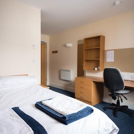The Sidings Aparthotel Penryn Exterior foto