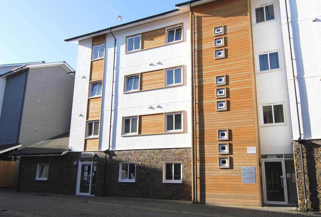 The Sidings Aparthotel Penryn Exterior foto